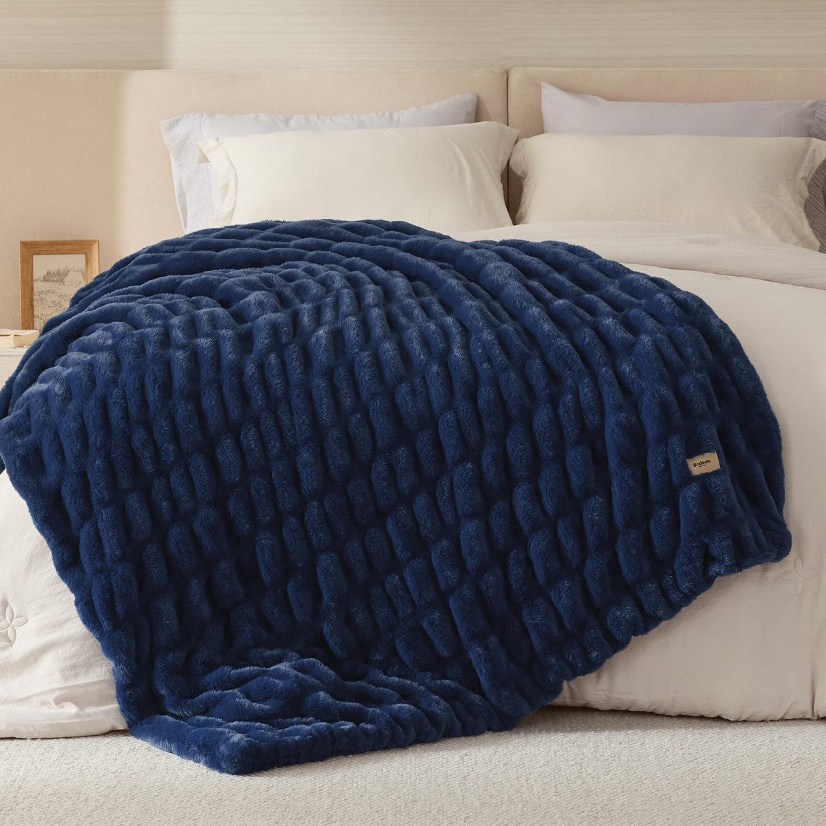 Bedsure Soft Double-Sided Faux Fur Throw Blanket, Light Brown, 50"x60"