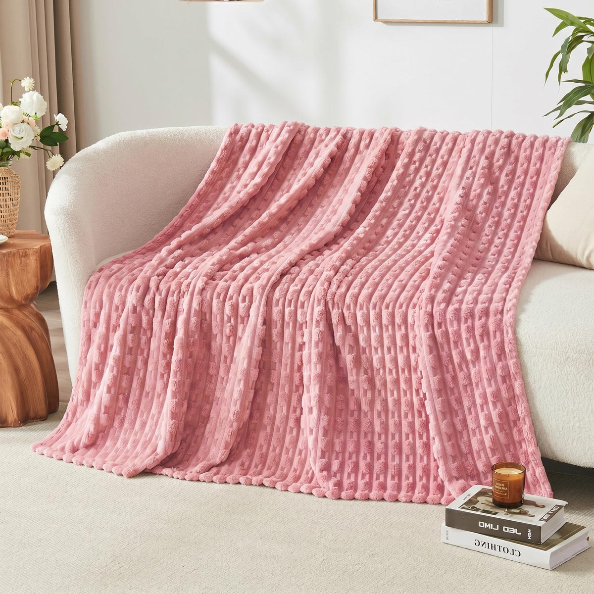 Leximan Ribbed Fleece Throw Blanket, Ultra-Soft Plush Blanket for Sofa, Couch and Bed, Cozy All-Season Home Decor Throw (Red, Twin (60" x 80"))