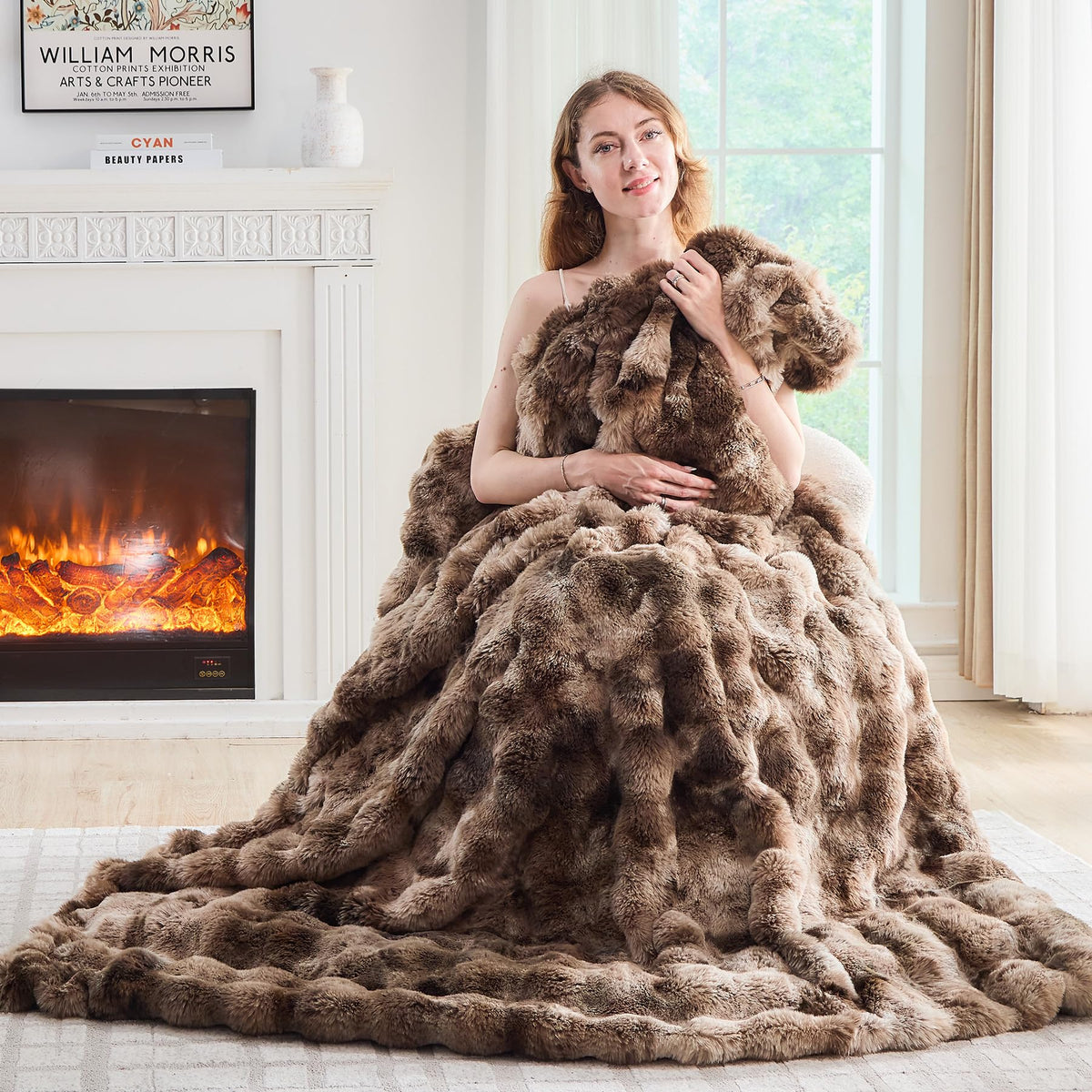 Lotus Karen Faux Fur Throw Blanket Cream White - Big Bubble Rabbit Fluff Blanket for Couch, Small Fluffy Fuzzy Cozy Blanket, Thick Furry Plush Shaggy Blankets, 50x60 Inches