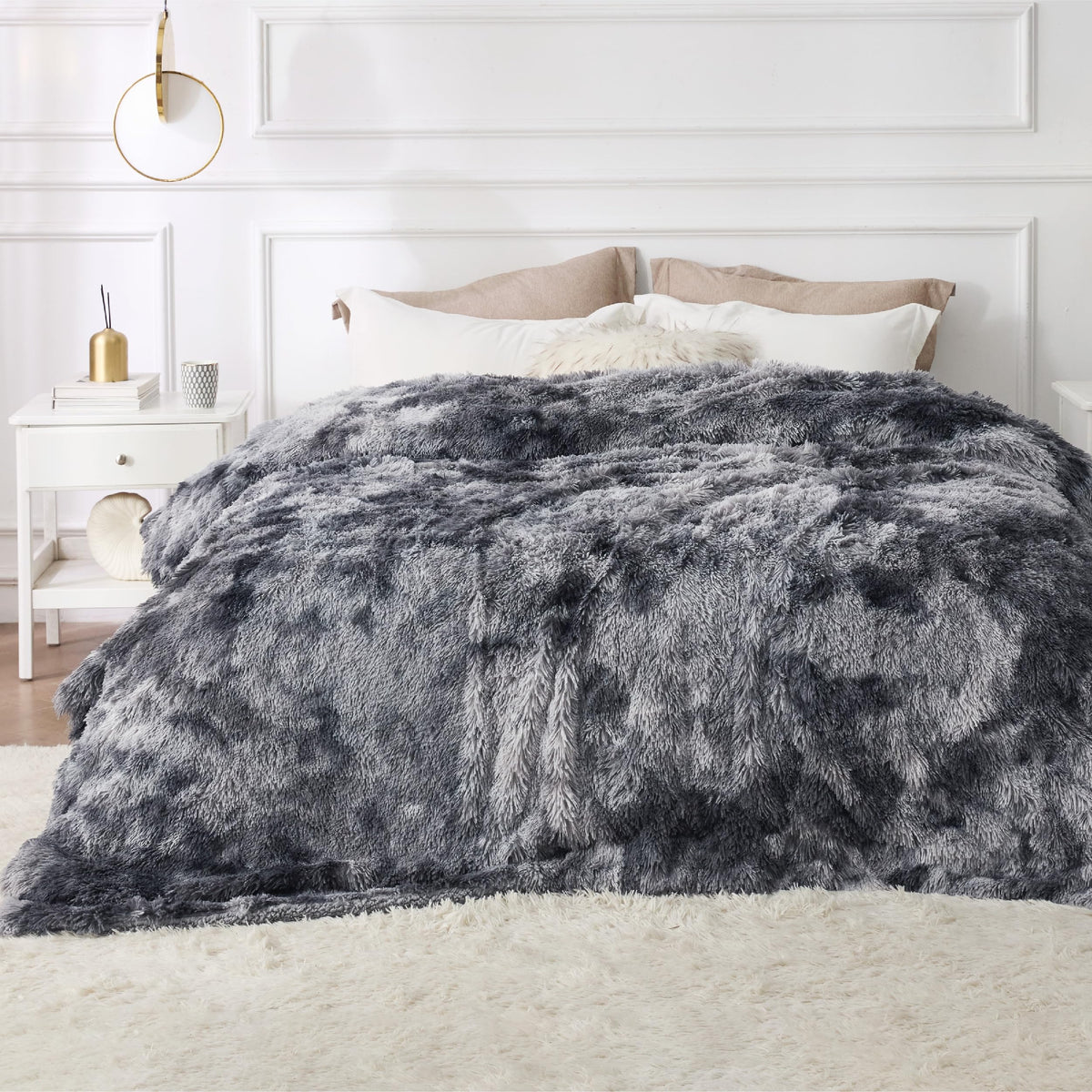 Bedsure Faux Fur Fluffy Fleece Sherpa Blanket Couch Throw Grey 50"x60"