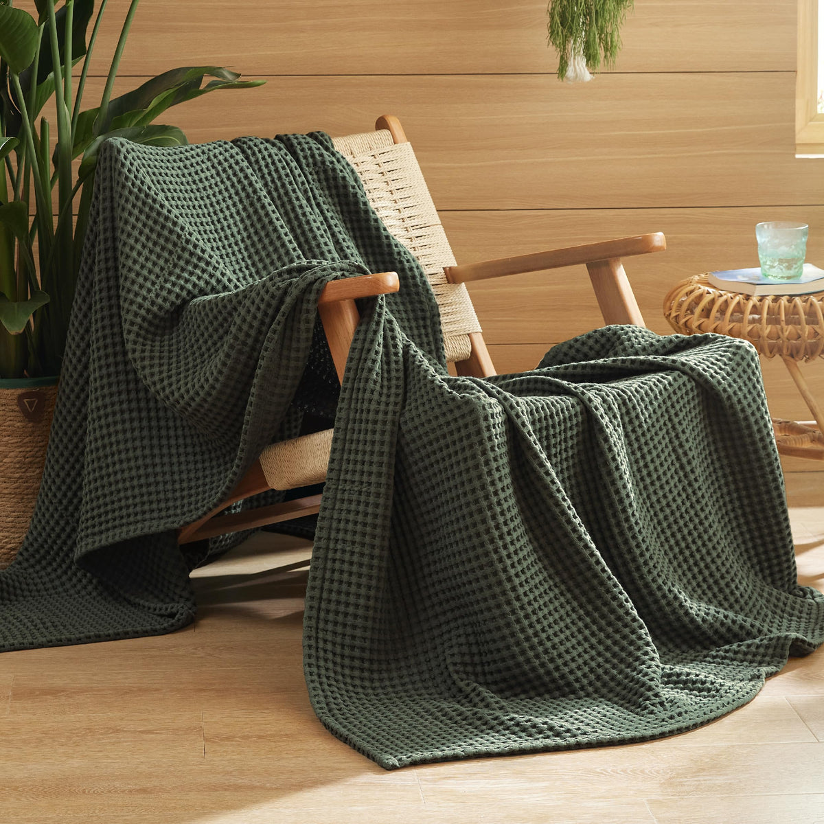 Bedsure Lightweight 100% Cotton Waffle Blanket, Throw XL, Linen