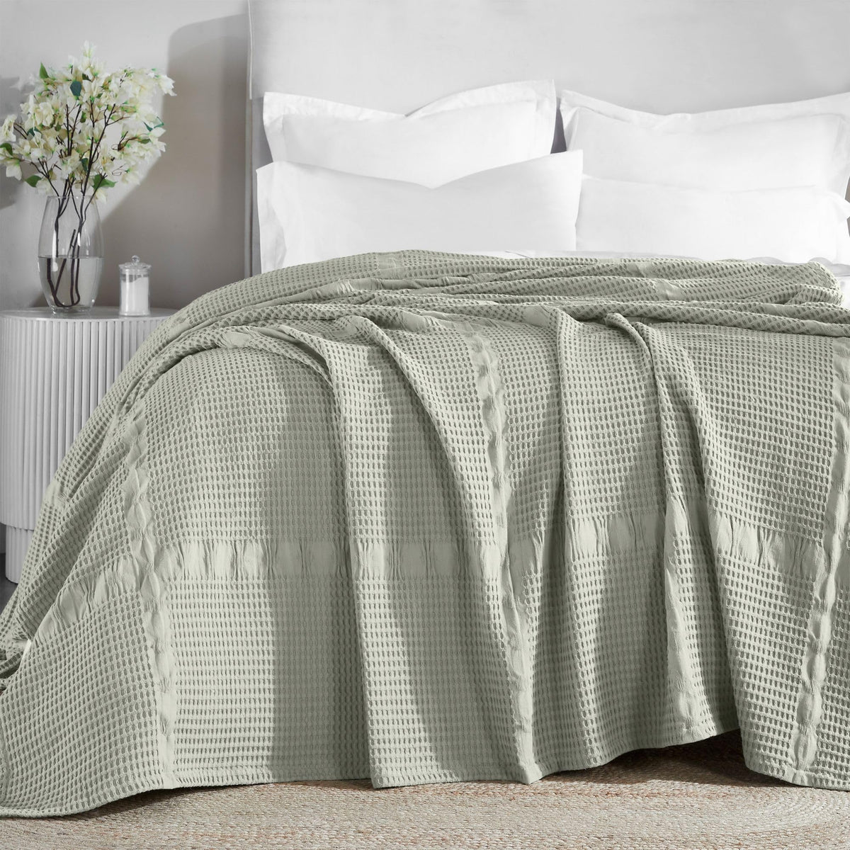 SUPERIOR Waffle Weave Cotton Blanket, Comfy Blanket for Bedroom Decor, Picnic, Beach, Traveling, Bedding Essentials, Bed Cover, Couch, Lounging, Geometric Design, Mai Collection, Twin, Light Blue