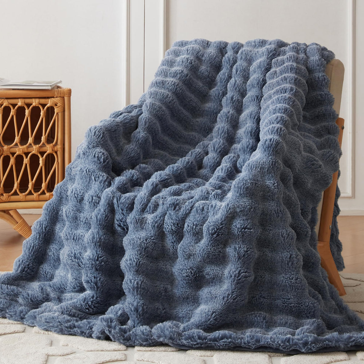 COOVA Soft Bubble Faux Fur Throw Blanket, 50"x60", Tie-dye Brown
